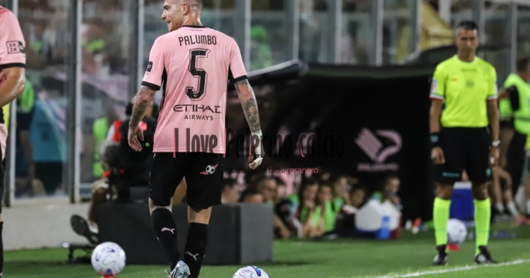 League B: "Palumbo is the 6th day Player of the Week". Gol