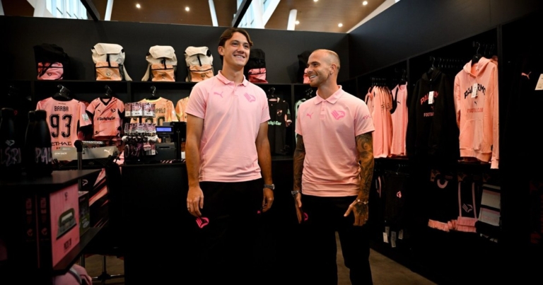 FOTO - Palermo, opens the new store at Forum