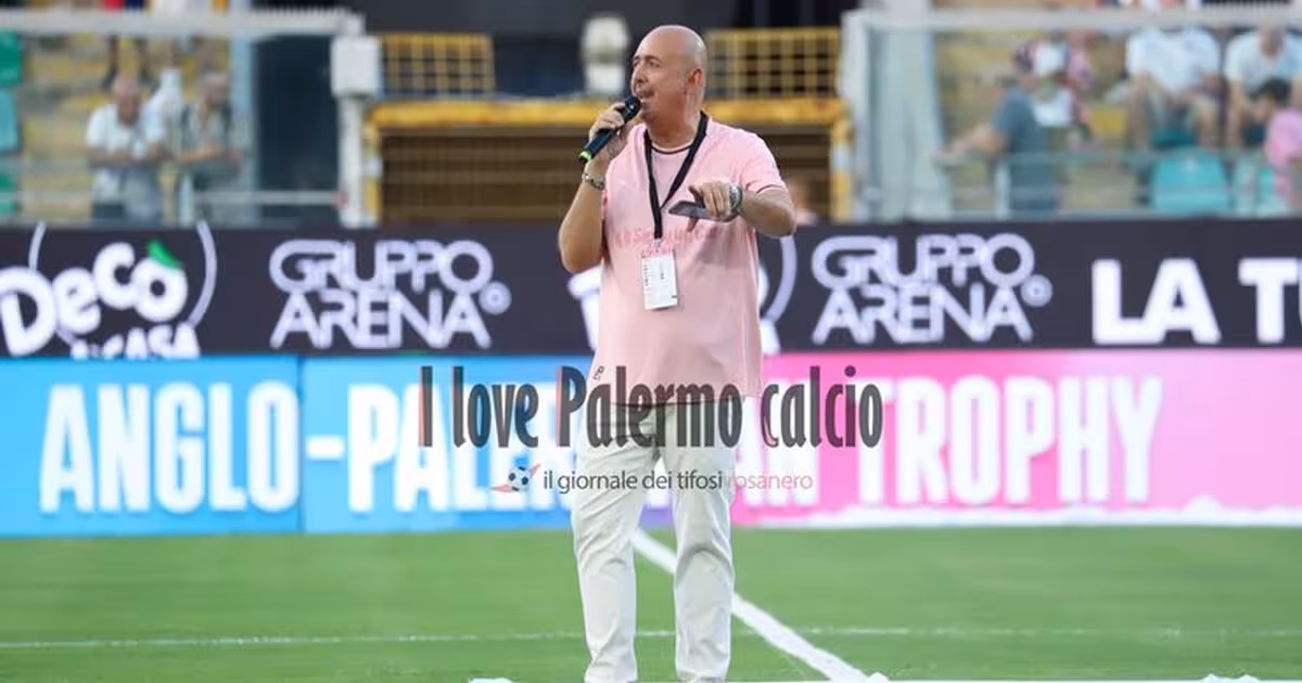 "Palermo, the boss leaves." Sasà Salvaggio ironizes