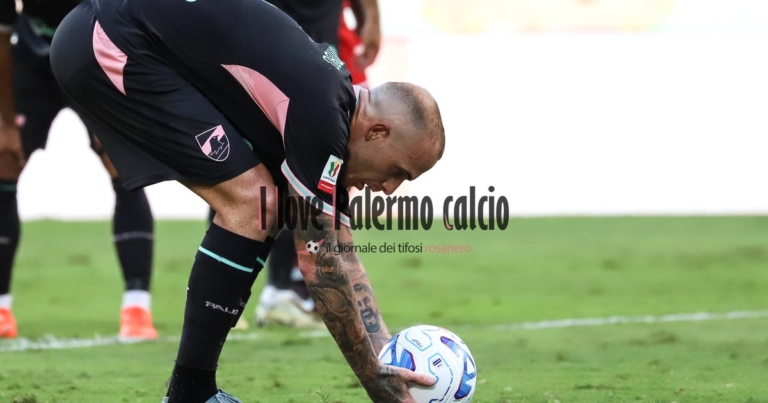 "Inspired palumbo, Vavassori slams. Empoli-Palermo posters"