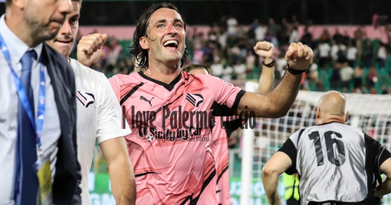 "Palermo, Augello is your best... ♪
